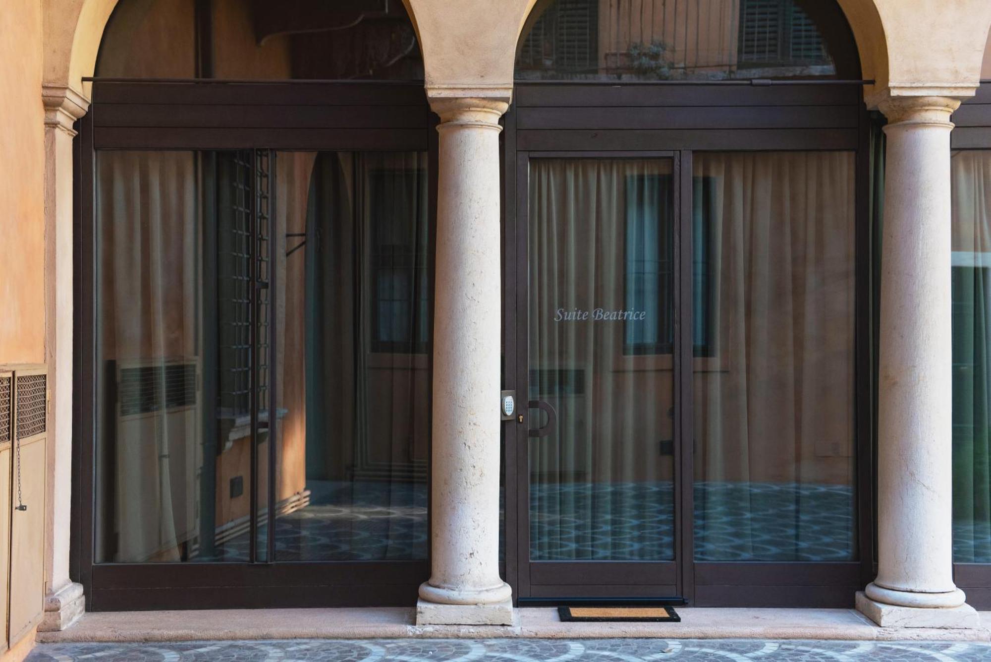 Italianflat - Empireo Rooms - 200Mt To Arena Verona Room photo